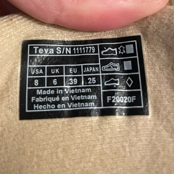 Teva Reember Commute Waterproof Boot - Picture 4 of 4